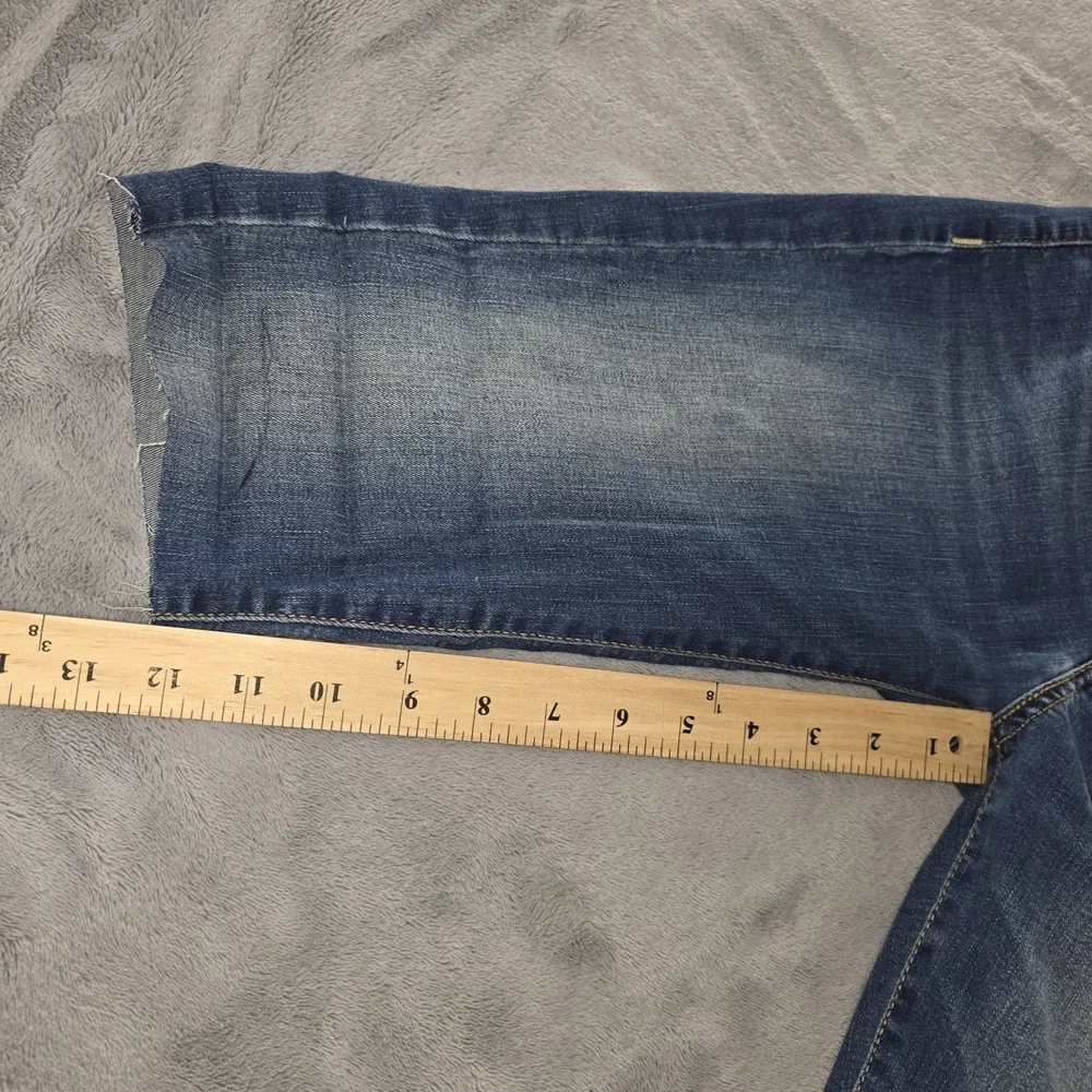 Signature Levi Strauss‎ Low Rise Cuffed Stretch Denim Jean Shorts Womens Size 27